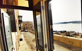 Oasis 22 Savynomad Harbour Residences Wow Views